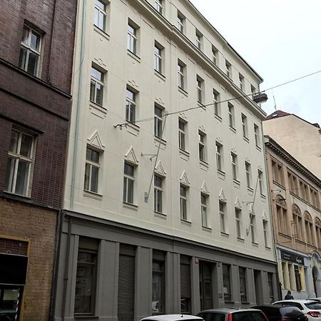 Black & White Apartment Prague By Wenceslas Square And Muzeum Exterior foto